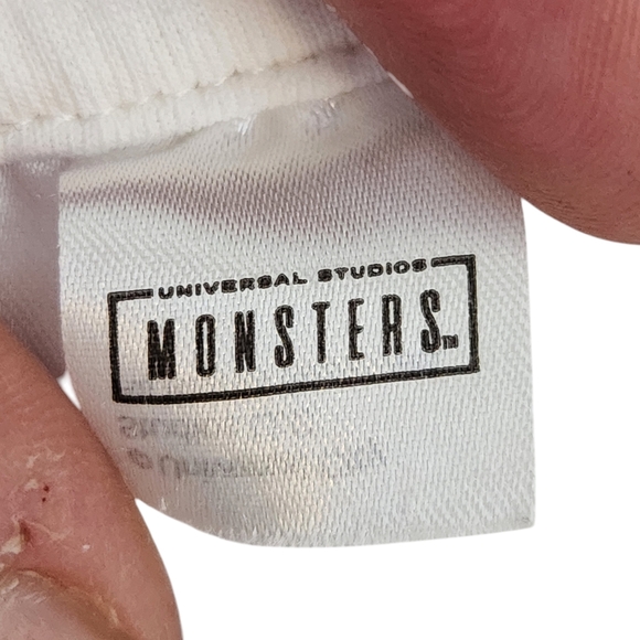 Universal Studios Monsters Pullover Sweater The Bride of Frankenstein Shes Alive - Picture 6 of 10